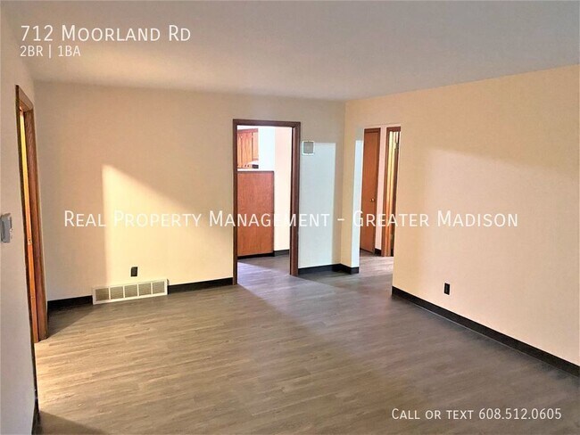 Foto del edificio - 712 Moorland Rd