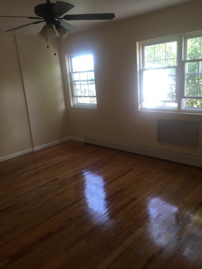 Building Photo - 8022 59th St
