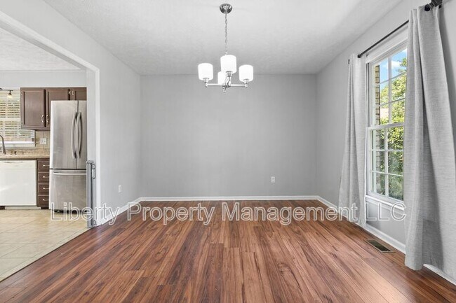 Foto del edificio - 5406 Leesburg Ct