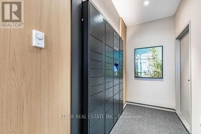 Photo du bâtiment - 720 Whitlock Ave