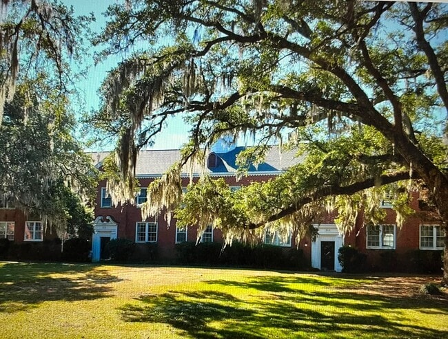Photo - Quaint apartment in convenient location