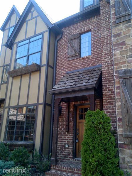 Primary Photo - 1312 Essex Manor Cir