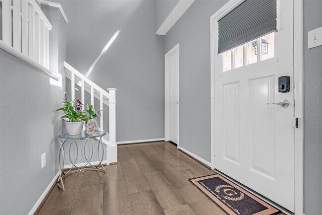 Foto del edificio - 26 Scarlet Woods Ct