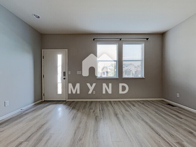 Building Photo - 4764 N Kittredge St