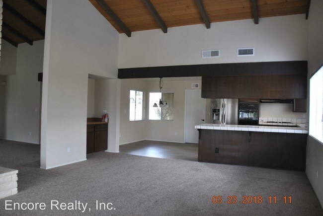 Building Photo - 3725 Country Trails