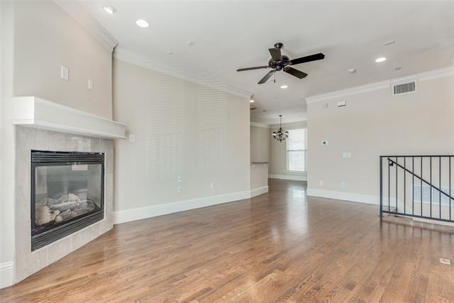 Building Photo - 4149 Grassmere Ln