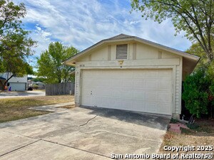 Foto principal - 8038 Wayside Trail