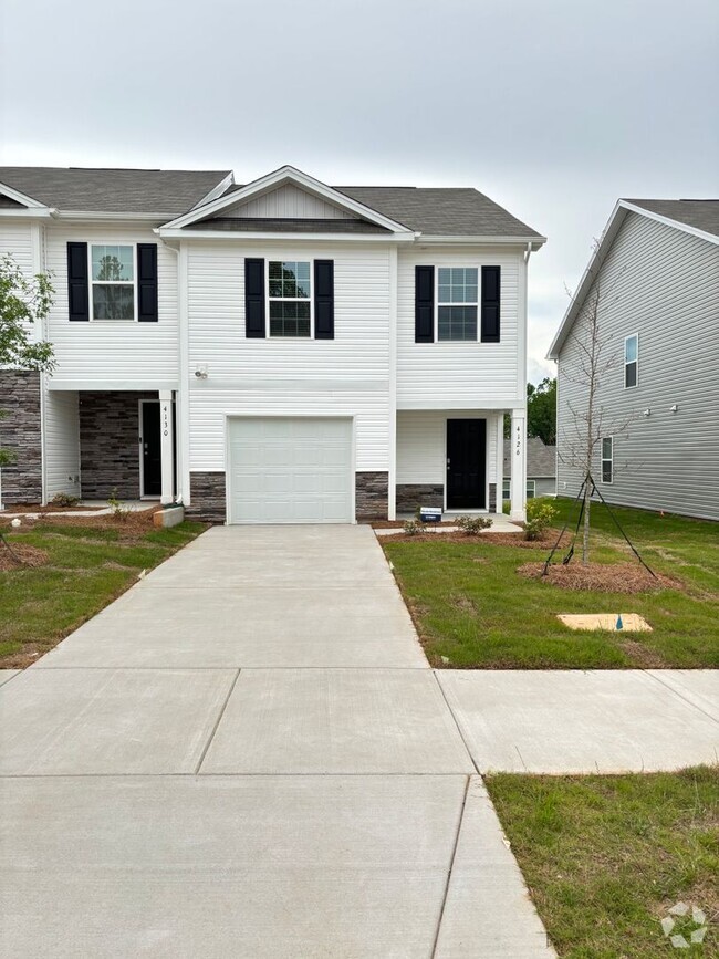Building Photo - 4126 Lurelin Rd