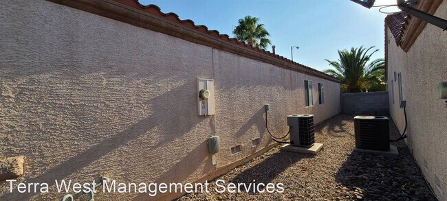Foto del edificio - 3 br, 2 bath House - 9969 Princess Cut St