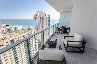 Building Photo - 4111 S Ocean Dr