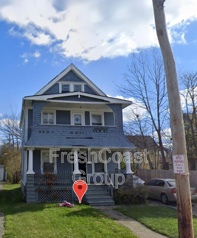 Building Photo - 3053 E 128th St