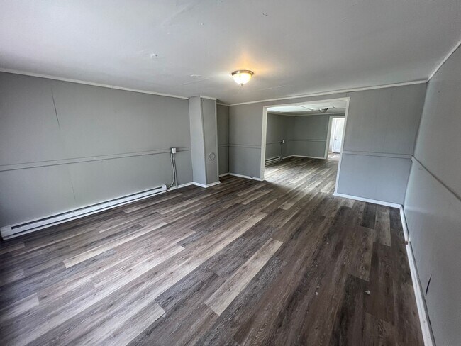 Foto del edificio - 3 Bedroom/1 Bath House - Downtown WILM!