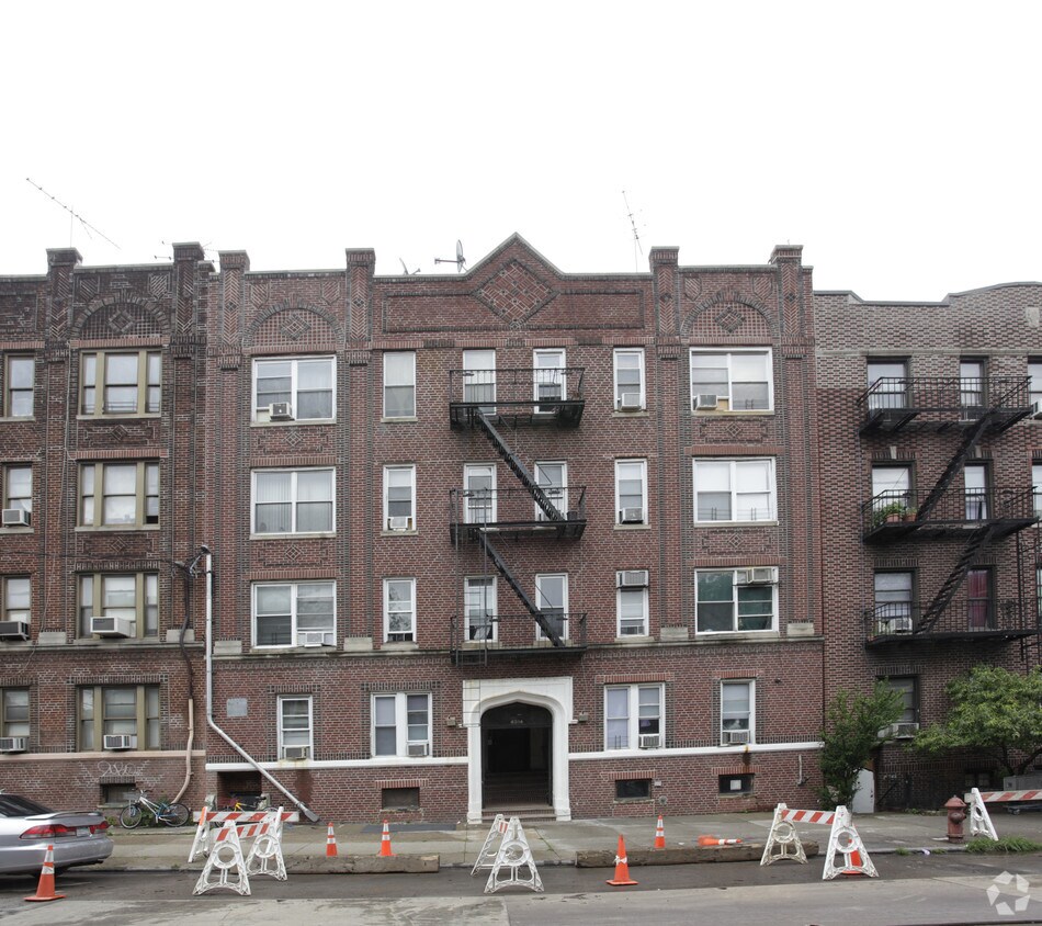 Foto del edificio - 4514 10th Ave