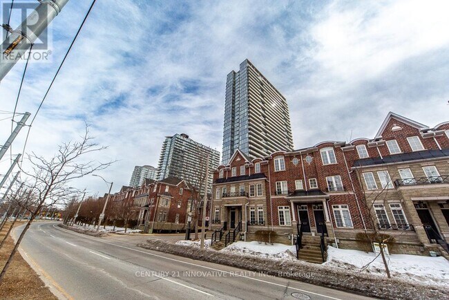 Photo du bâtiment - 105 The Queensway