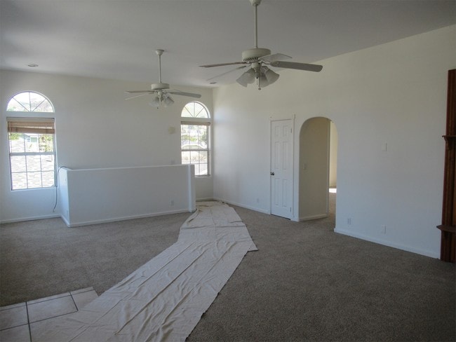 Building Photo - 167 S Santa Rosa St