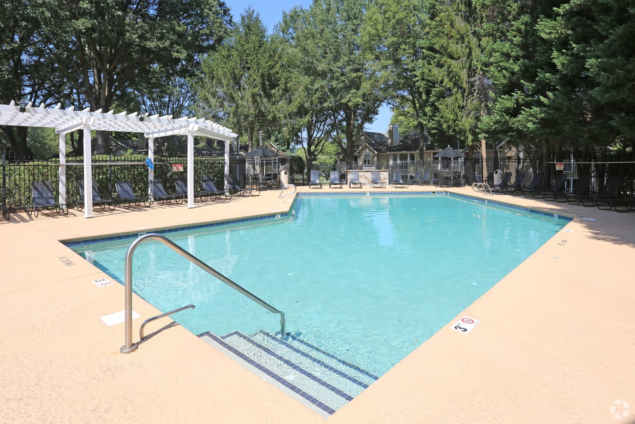 Primary Photo - Stadler Place