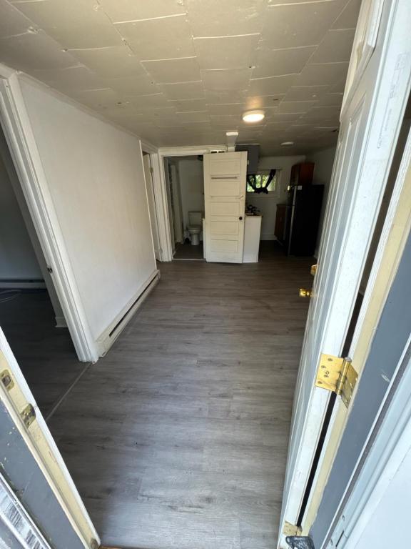 Building Photo - 314 E Pine St