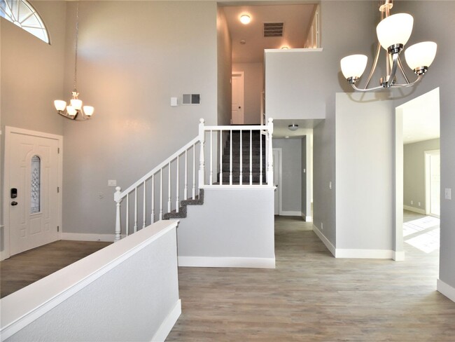 Foto del edificio - 7968 Yeager Way