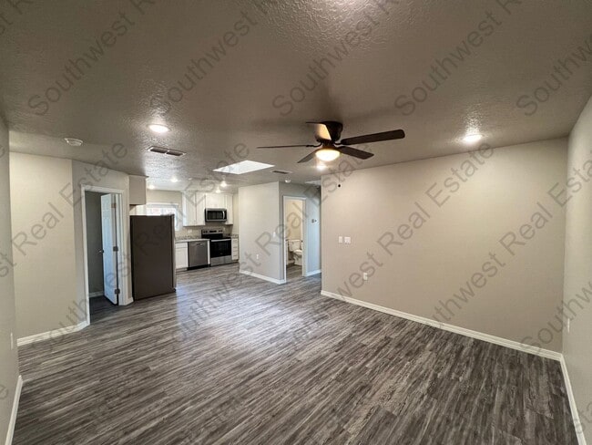 Foto del edificio - 2109 Bobwhite Ct