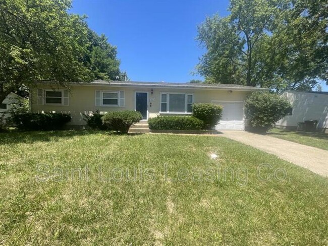 Building Photo - 1427 Widefields Ln
