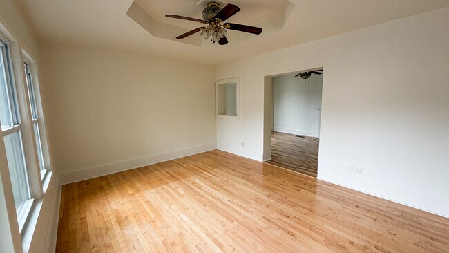 Foto del edificio - 413 W Mineral St