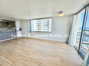 Building Photo - 1765 Ala Moana Blvd