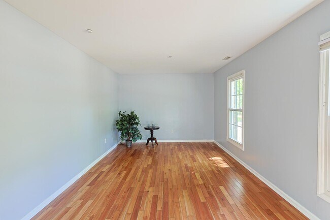 Foto del edificio - 3629 Sugar Cane Cir