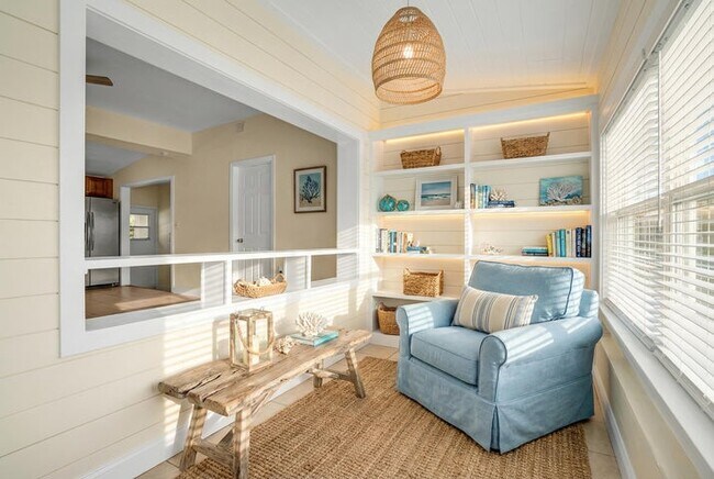 Foto del edificio - 1205 S Lake Dr