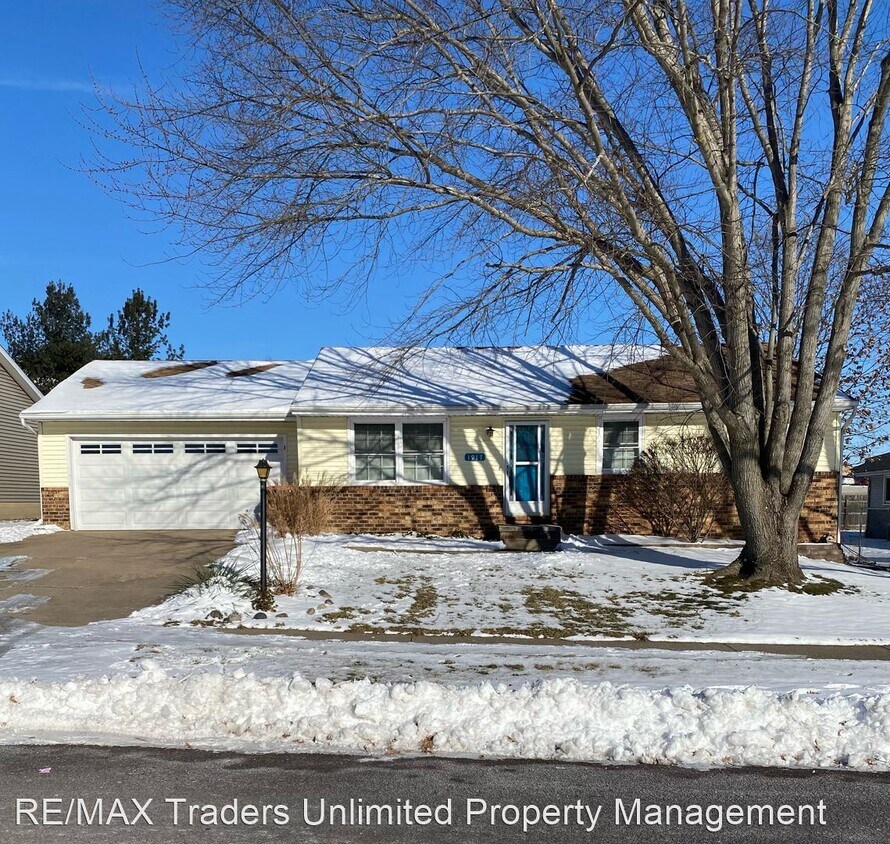 Foto principal - 3 br, 1.5 bath House - 1917 Country Fair