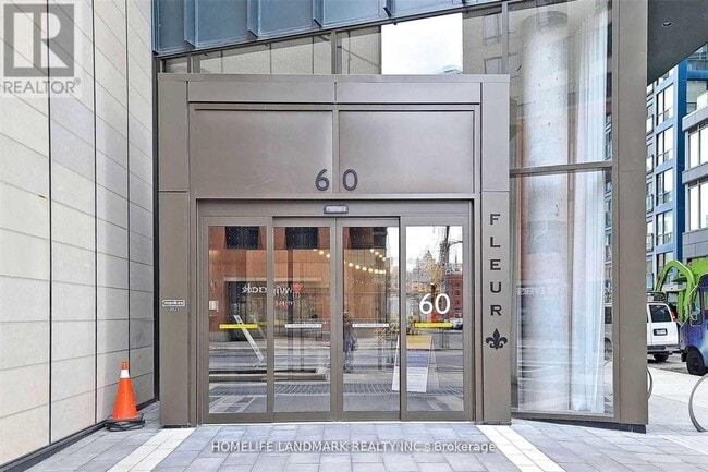 Building Photo - 60 Shuter St