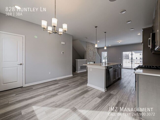 Building Photo - 828 Huntley Ln
