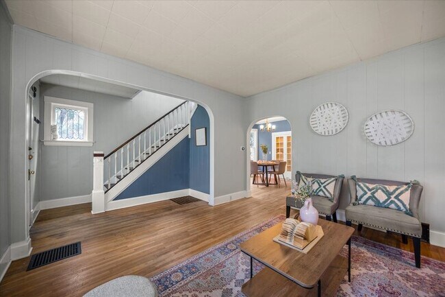 Foto del edificio - 1009 W 14th Ave