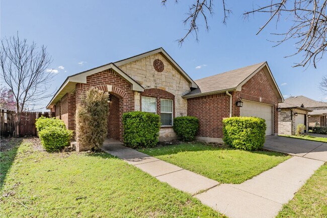 Foto del edificio - 25% OFF FIRST MONTH'S RENT WITH 12 MONTH LEASE! Lovely 3 bedroom, 2 bath home in Harriet Creek Ra...