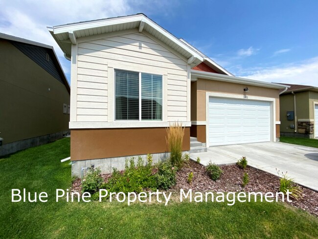 Building Photo - 1202 Monarch Ridge