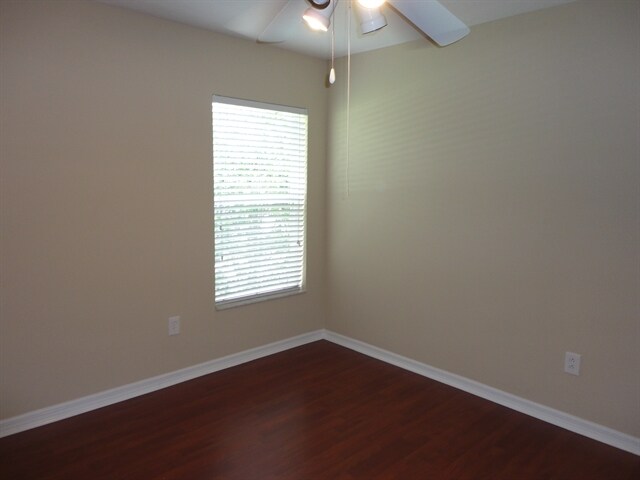 Building Photo - 2770 Spicebush Loop