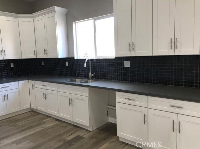 Foto del edificio - 1476 E 107th St