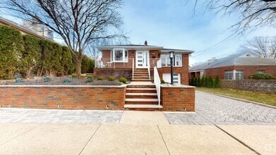 Building Photo - 1420 Oleri Terrace