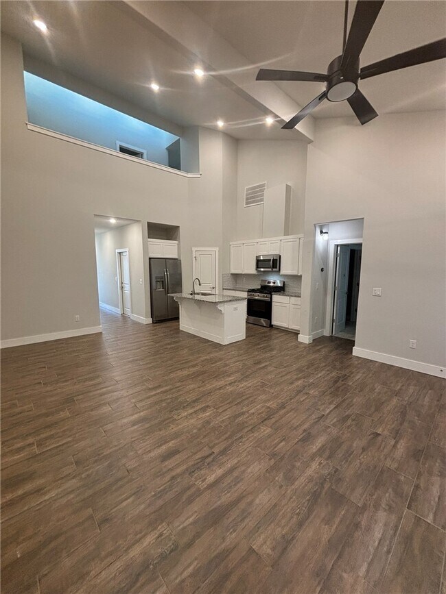 Building Photo - 471 Azurite Rd