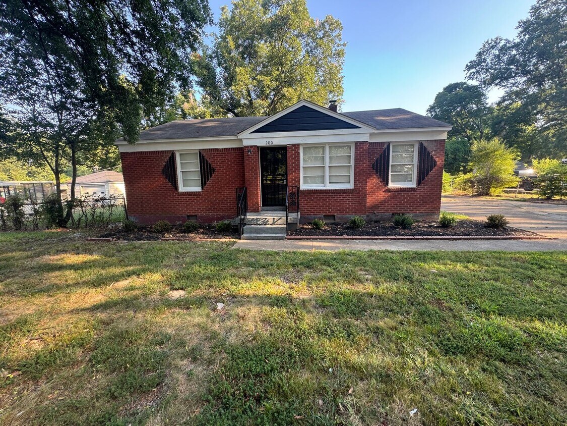 Foto principal - 280 Ivan Rd