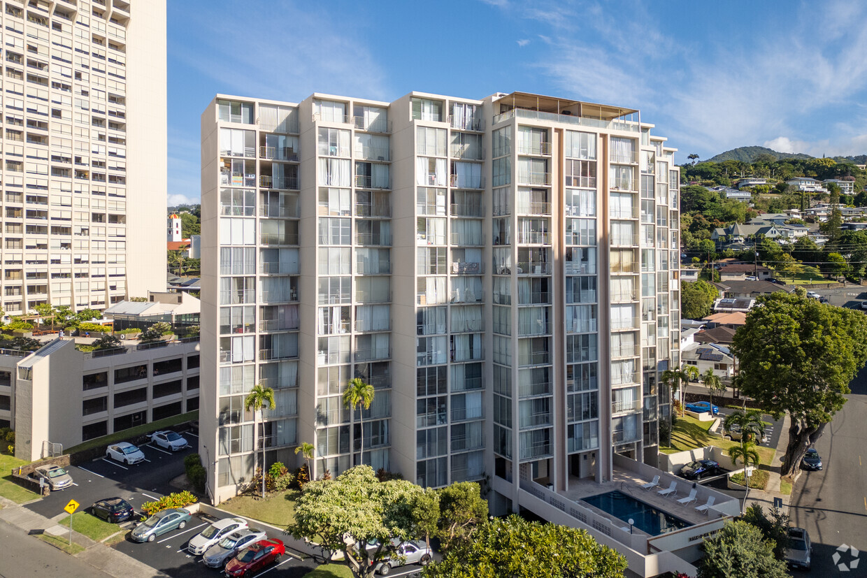 Primary Photo - Hale O Kalani Towers