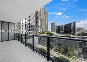Foto del edificio - 45 SW 9th St