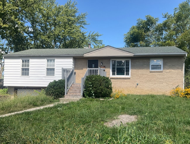 Building Photo - 4924 Travers Ct