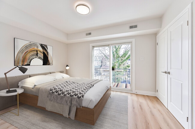 Building Photo - 2 Bedroom and 1 Bathroom Upper Floor Unit ...
