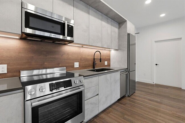 Foto del edificio - 4315 S Congress Ave