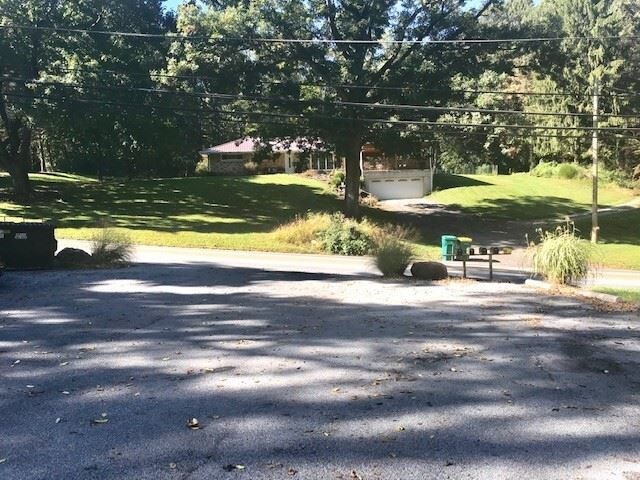 Foto del edificio - 588-594 Hill Church Rd