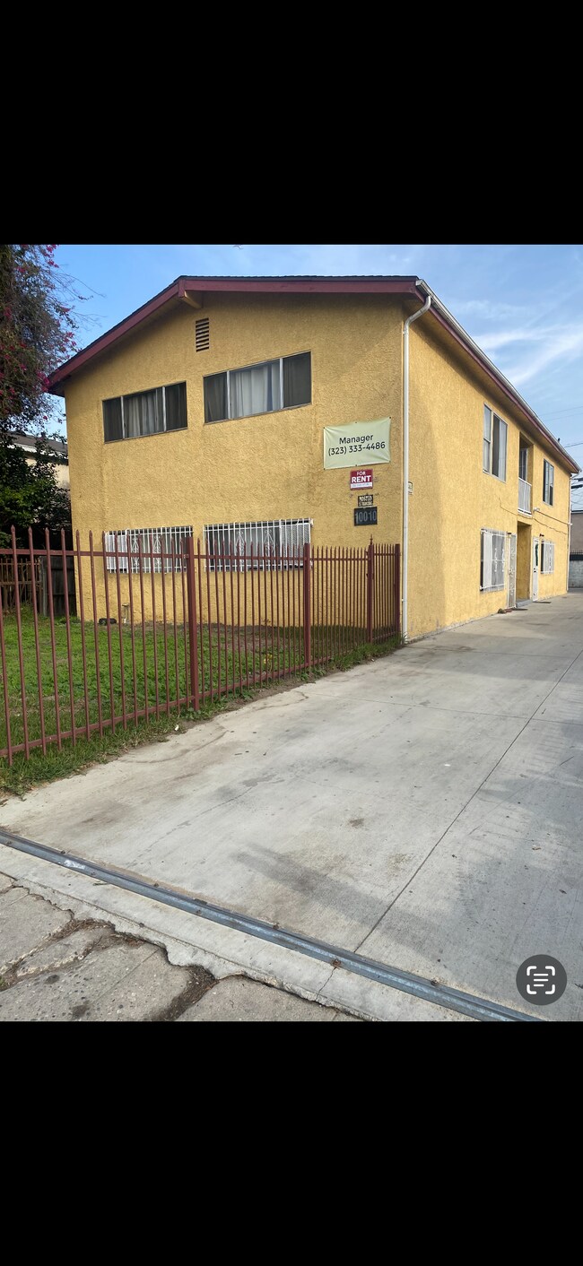 Foto del edificio - 10010 Anzac Ave