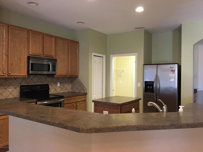 Building Photo - 5003 Larkenheath Dr