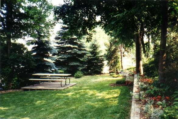 picnic area - 121 Perrin St