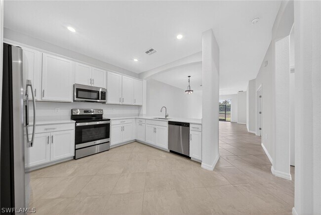 Foto del edificio - 2220 Dragonfruit Wy