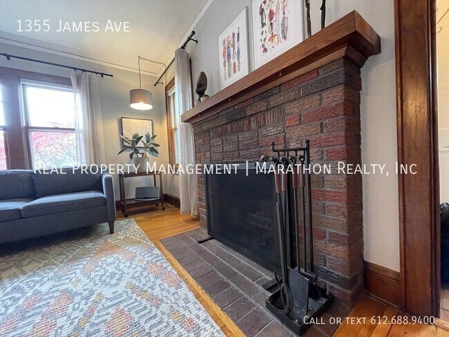 Building Photo - 1355 W James Ave